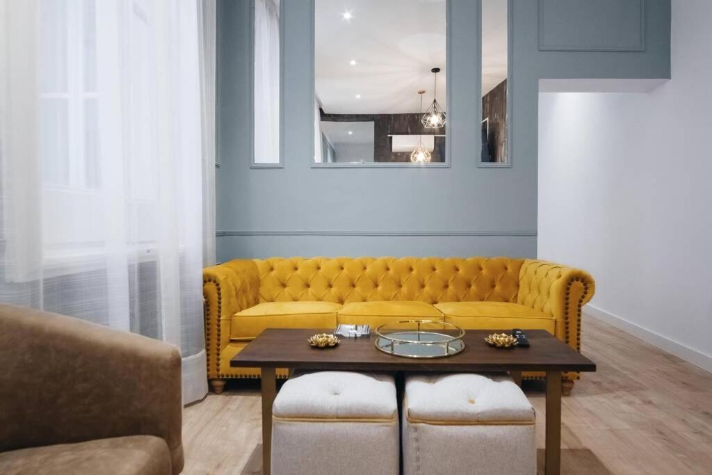 Apartamentos Plaza De Pedro Zerolo III Madrid Bagian luar foto